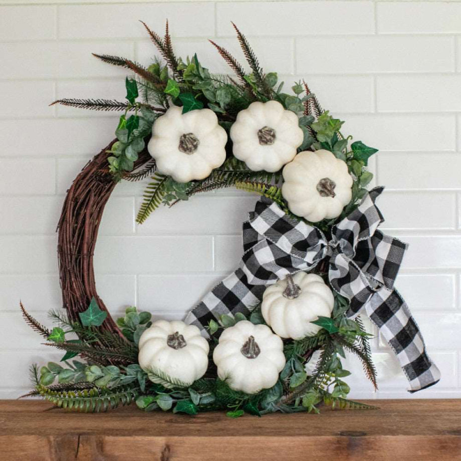 Farmhouse Black and White Buffalo Plaid Burlap Wreath